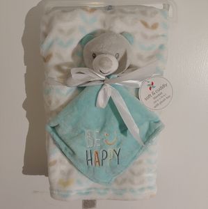 Baby blanket gift set